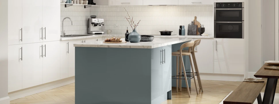 Milan white and blue gloss