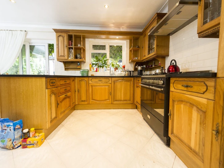 traditional oak kitchen doors